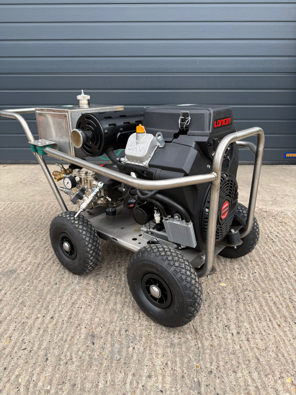 EX DEMO - WATERTEK LONCIN G700 23HP E-START PRESSURE WASHER - SOLD